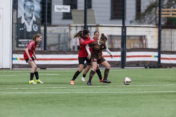 Bild 291 - wBJ FC St. Pauli - Walddoerfer SV : Ergebnis: 3:4